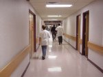 В Воронеже 11-летняя девочка упала с четвертого этажа и выжила В Воронеже 11-летняя девочка упала с четвертого этажа и выжила