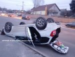 В Курске на перекрёстке лиц Нижняя Казацкая и Пучковка снова перевернулась машина В Курске на перекрёстке лиц Нижняя Казацкая и Пучковка снова перевернулась машина
