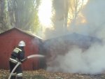 Пожар в Курске: дети сожгли гараж Пожар в Курске: дети сожгли гараж