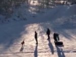 Власти Курской области: снежные горки засыпаны песком Власти Курской области: снежные горки засыпаны песком