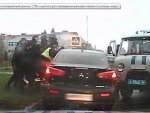 УМВД России по Курской области: в Курчатове полицейские устроили погоню за угонщиком УМВД России по Курской области: в Курчатове полицейские устроили погоню за угонщиком