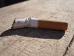 О том, что в Брюсселе ввели штраф в 200 евро за брошенный окурок О том, что в Брюсселе ввели штраф в 200 евро за брошенный окурок