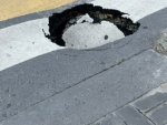 ЧП в центре Курска: провалился асфальт ЧП в центре Курска: провалился асфальт