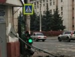 Инцидент в Курске: ночью сбили светофор